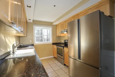6 Birchwood Lane Hooksett NH 03106