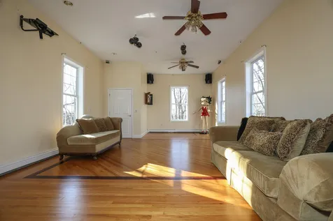 6 Birchwood Lane Hooksett NH 03106