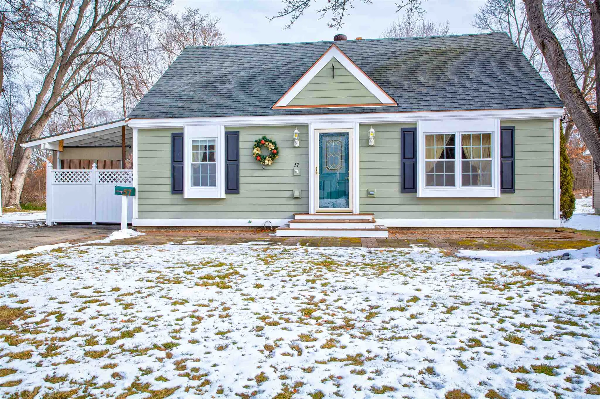 57 Atherton Avenue Nashua NH 03064-1722