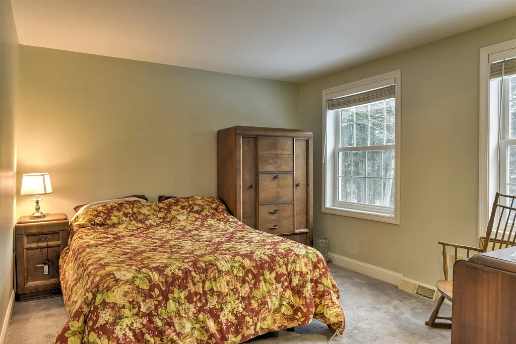 48 Dickinson Road Keene NH 03431