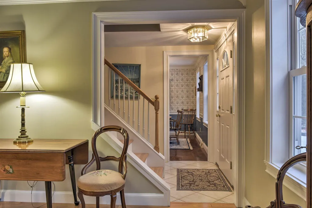 48 Dickinson Road Keene NH 03431