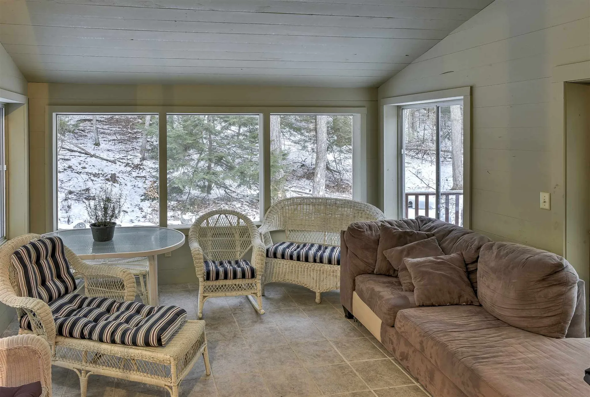 48 Dickinson Road Keene NH 03431