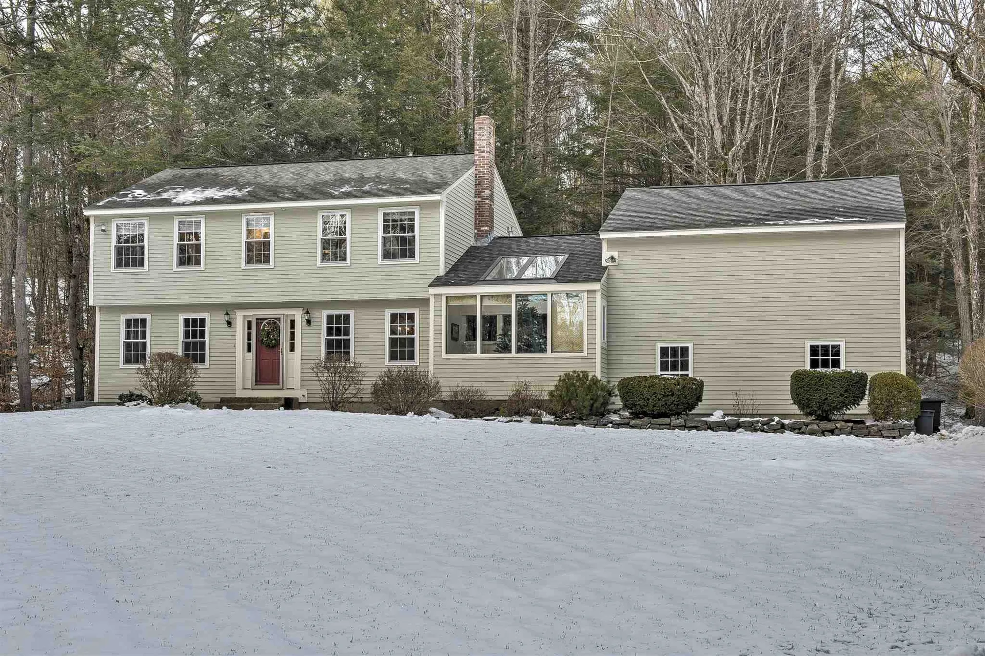 48 Dickinson Road Keene NH 03431