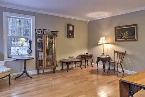 48 Dickinson Road Keene NH 03431