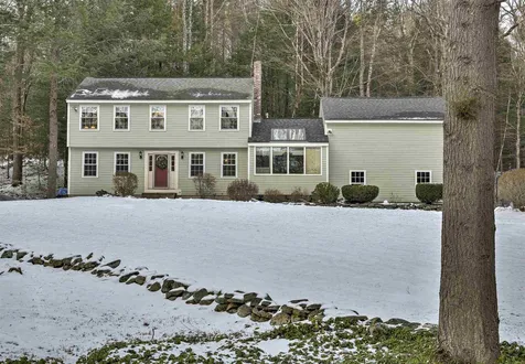 48 Dickinson Road Keene NH 03431
