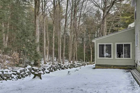 48 Dickinson Road Keene NH 03431
