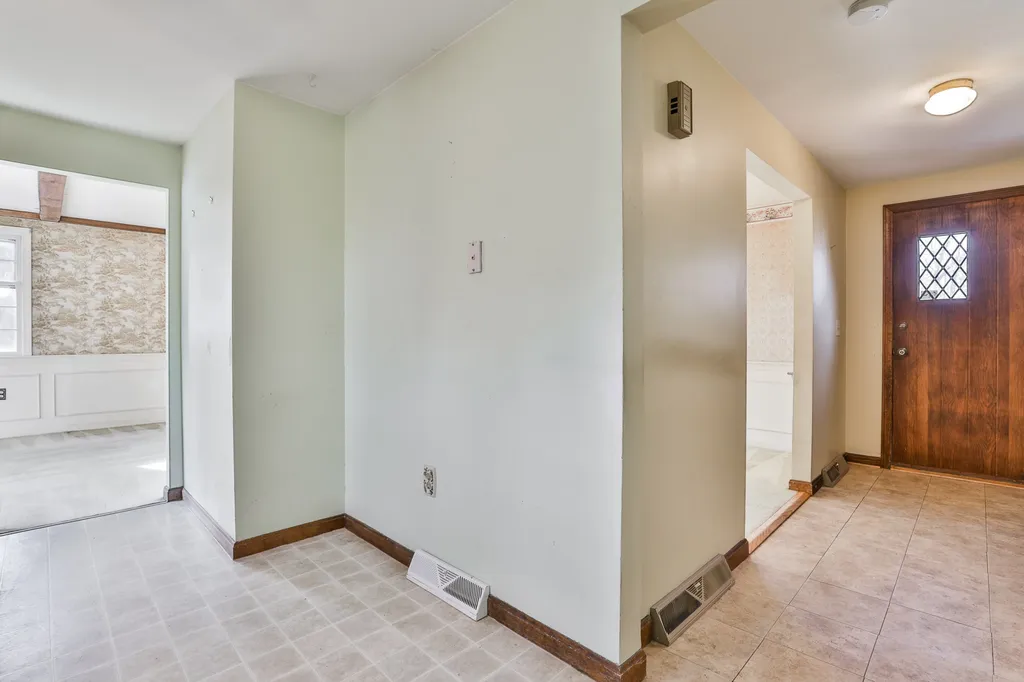 14 Torrey Road Nashua NH 03063