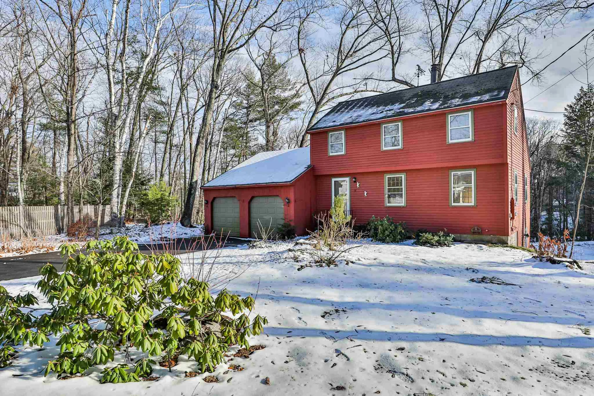 14 Torrey Road Nashua NH 03063