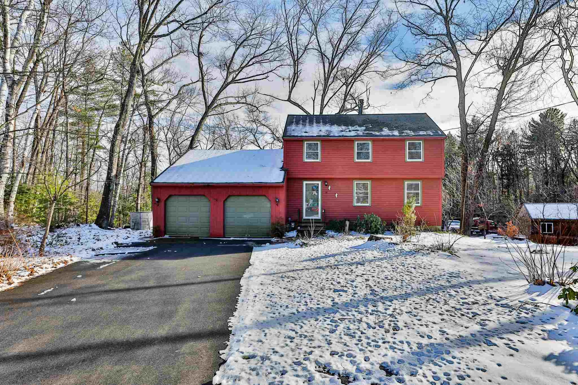 14 Torrey Road Nashua NH 03063