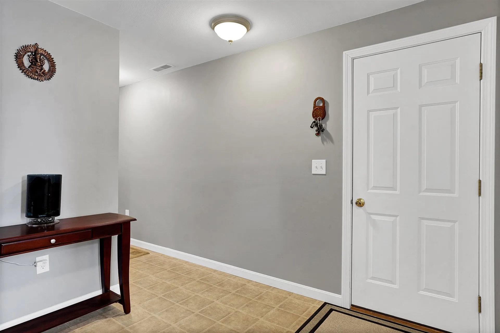 7a Canterberry Court Hudson NH 03051