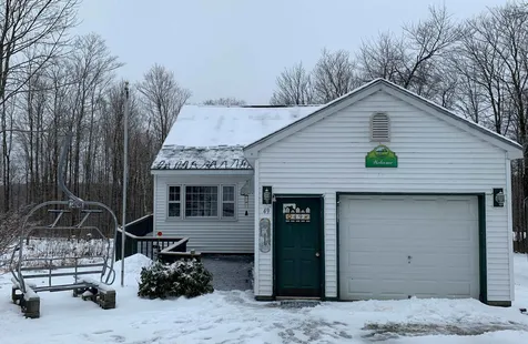 49 Stearns Avenue Wilmington VT 05363