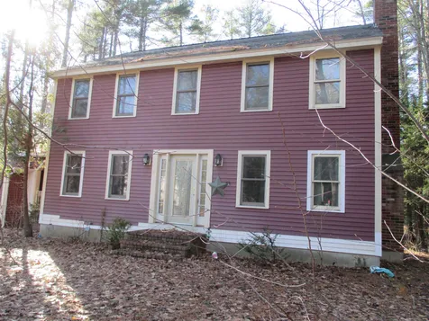 72 Moses Carr Road Rollinsford NH 03869