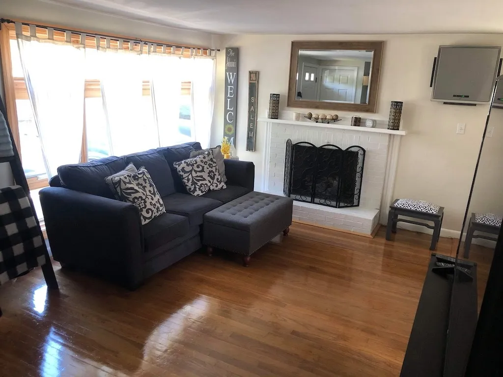 179 Lawrence Road Salem NH 03079