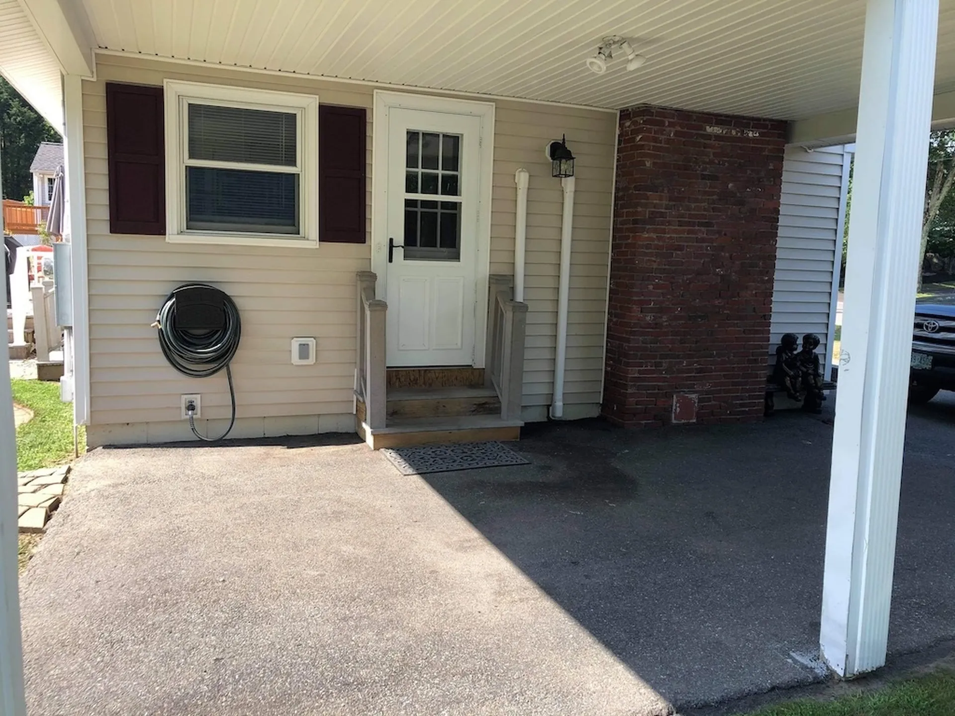179 Lawrence Road Salem NH 03079