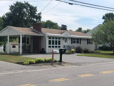 179 Lawrence Road Salem NH 03079