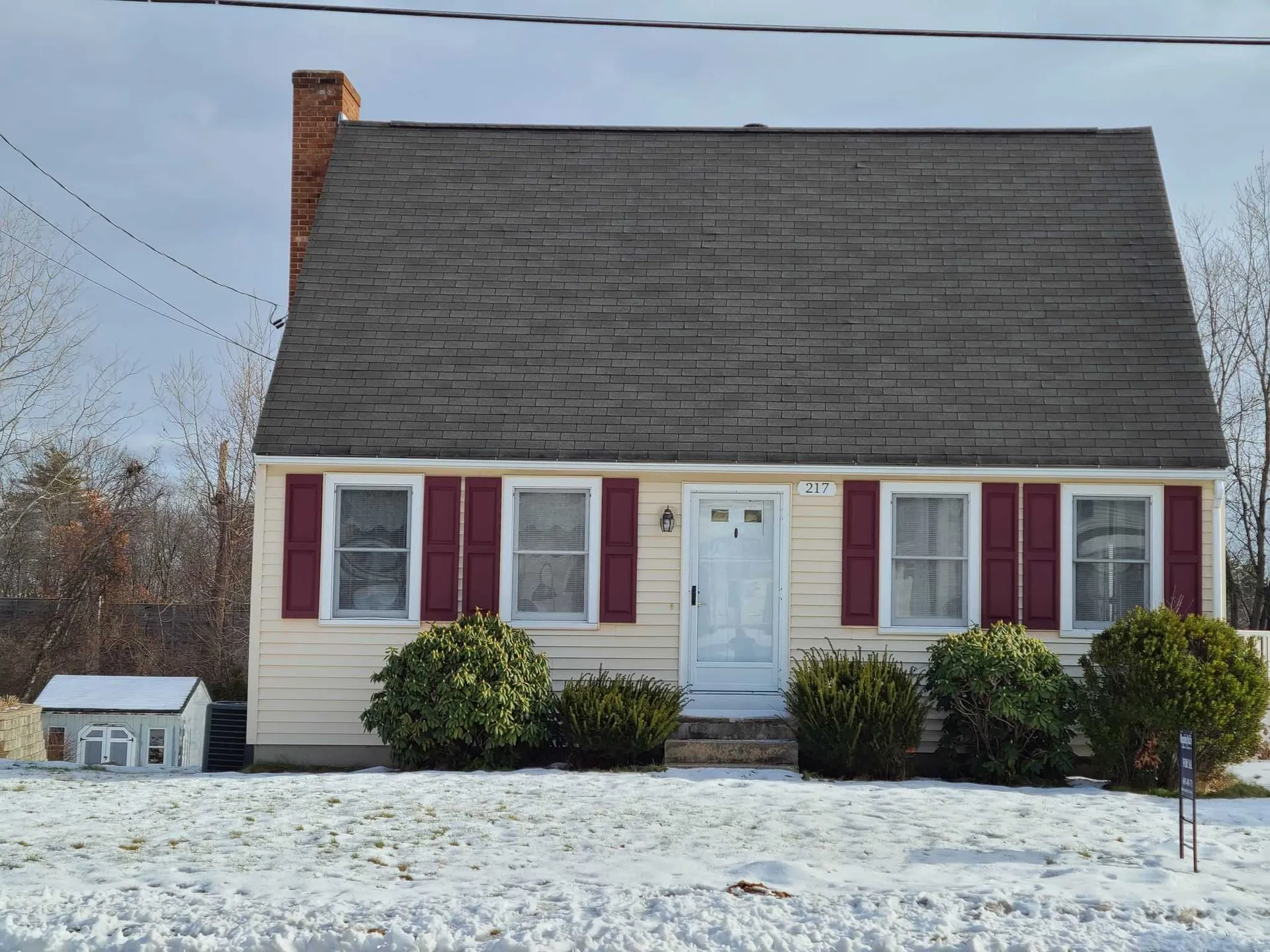 217 Pinebrook Place Manchester NH 03109-4836