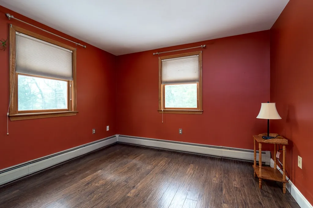 12 Rangeway Avenue Sandown NH 03873