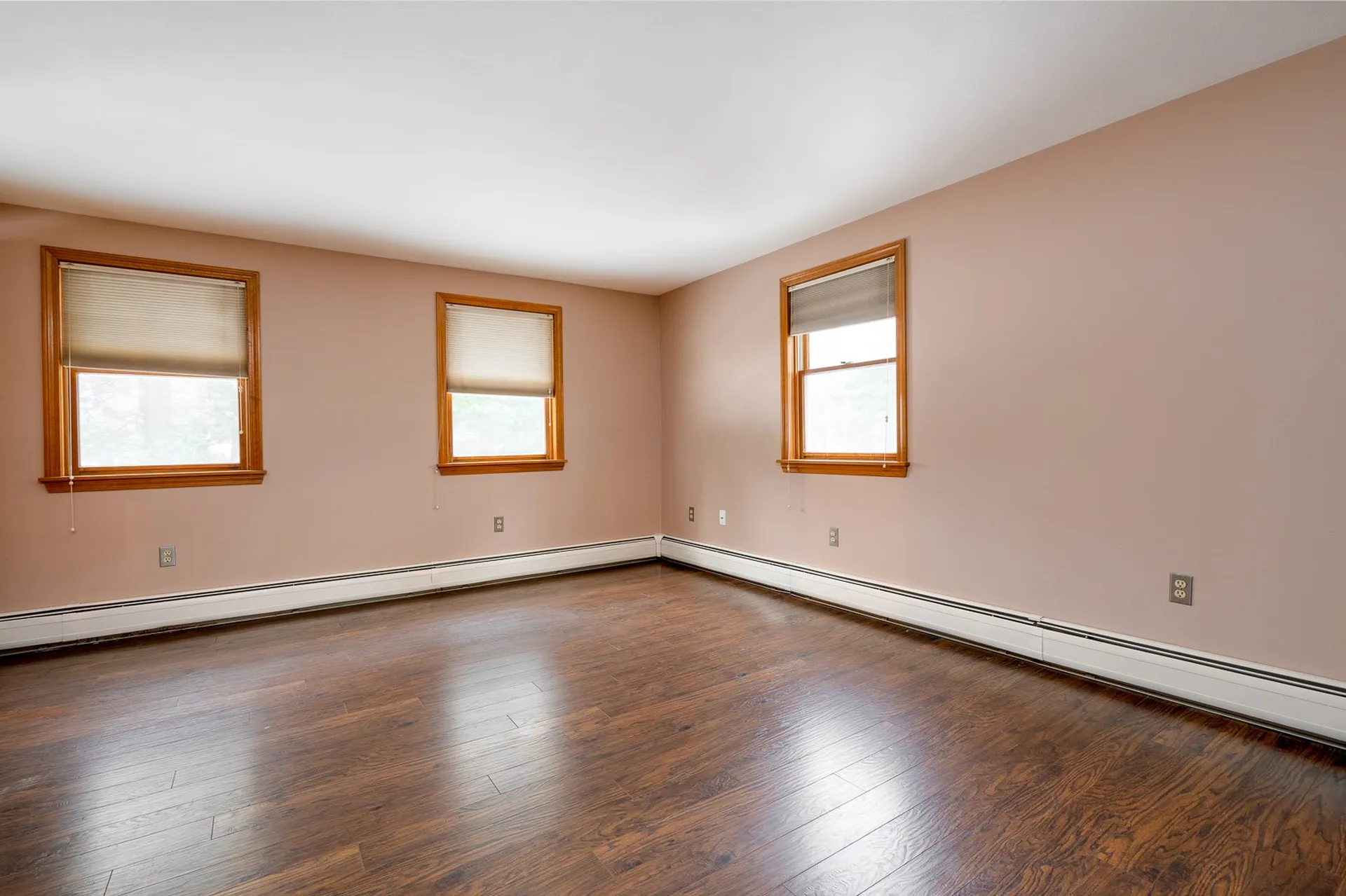 12 Rangeway Avenue Sandown NH 03873