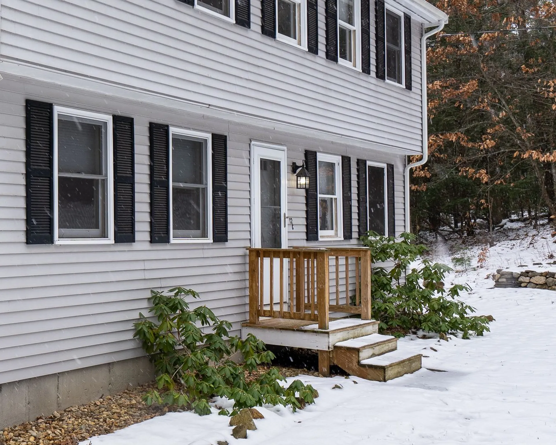 12 Rangeway Avenue Sandown NH 03873