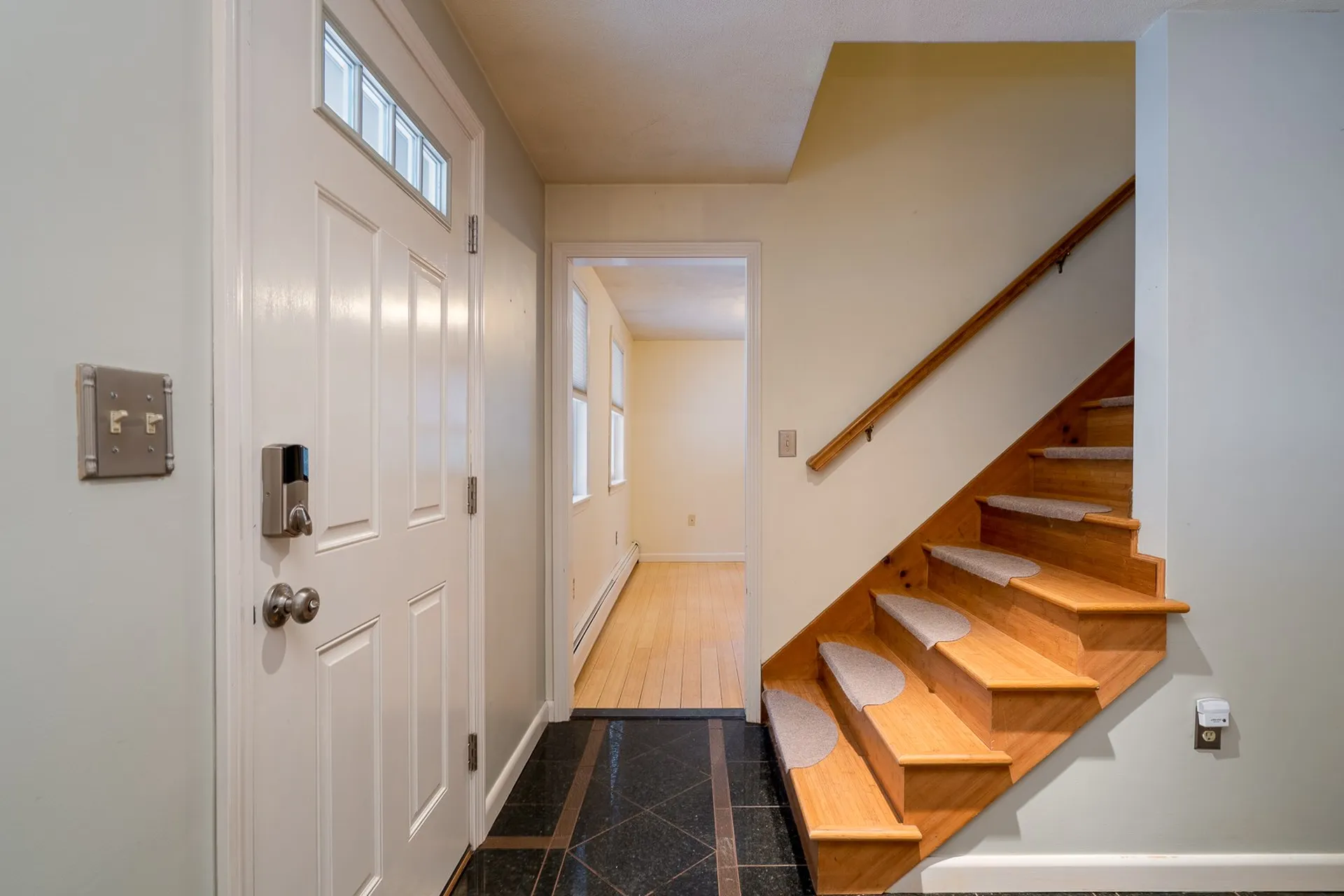 12 Rangeway Avenue Sandown NH 03873