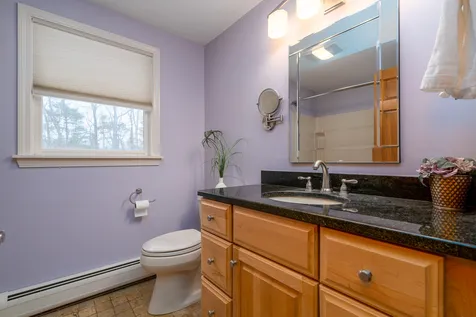 12 Rangeway Avenue Sandown NH 03873
