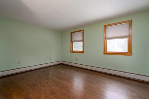 12 Rangeway Avenue Sandown NH 03873