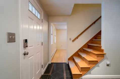 12 Rangeway Avenue Sandown NH 03873