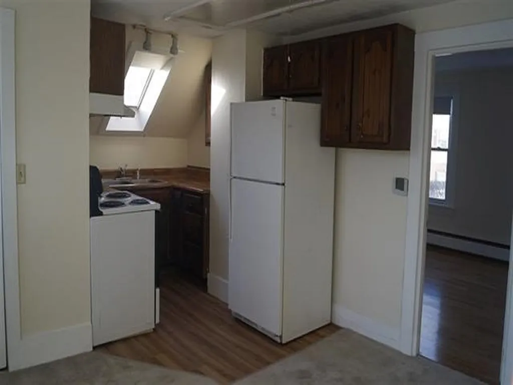 3 Kehoe Avenue Nashua NH 03060
