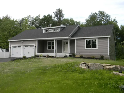 4 Meghan Drive Sandown NH 03873
