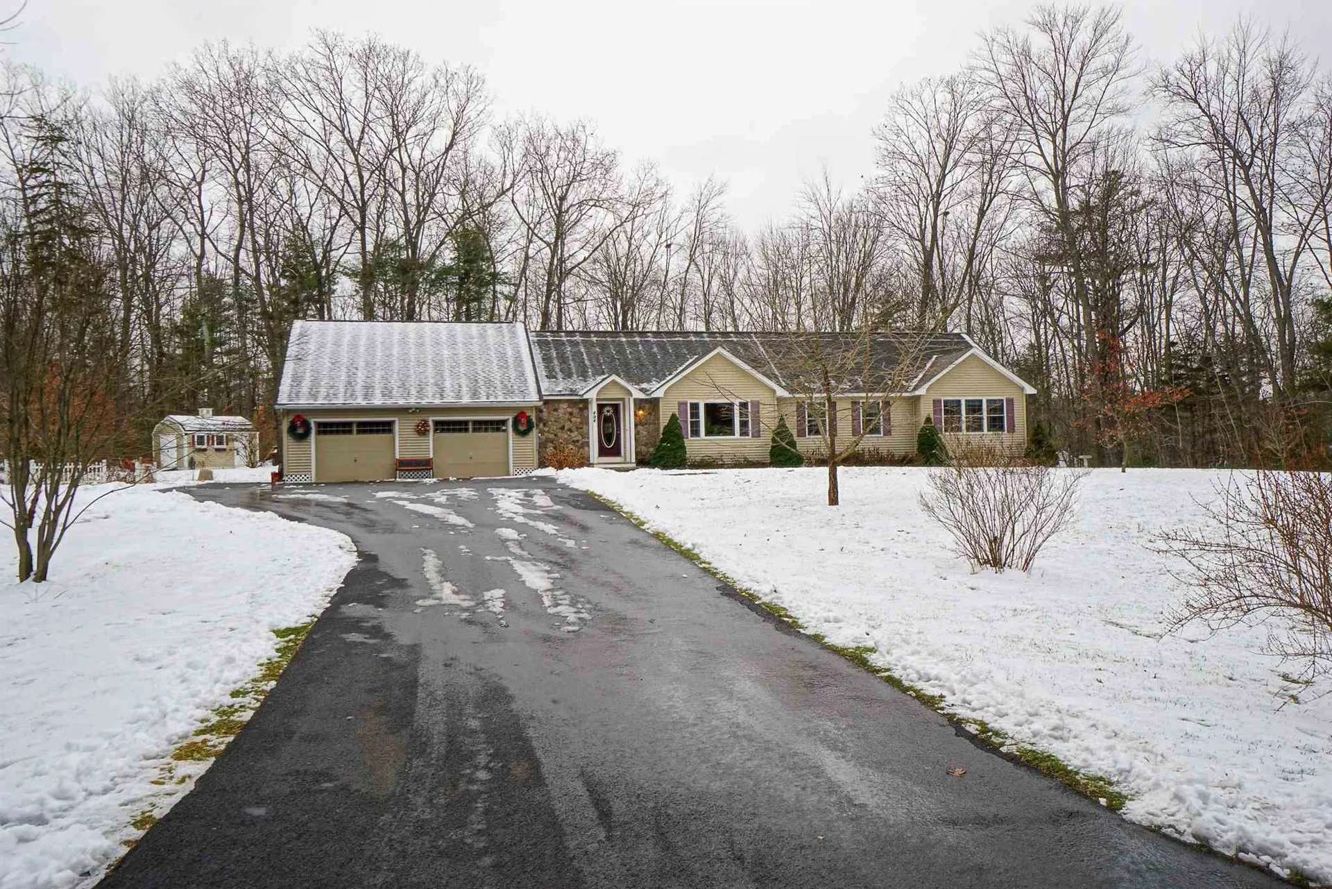 494 Pingree Hill Road Auburn NH 03032