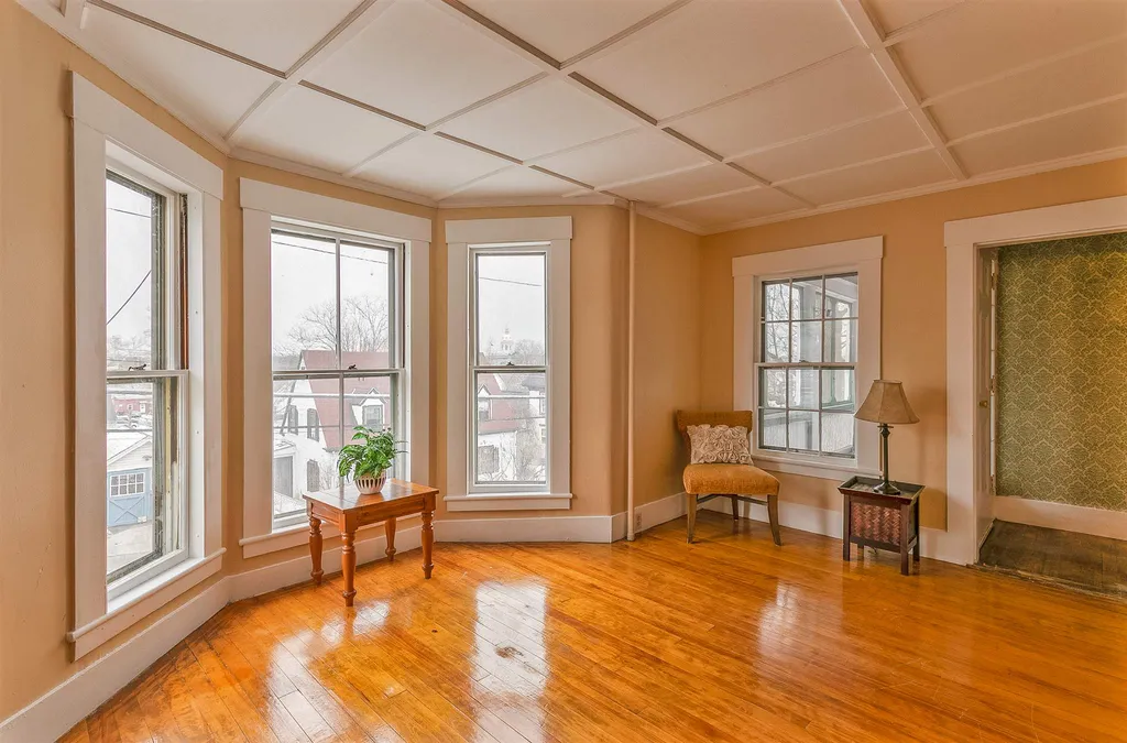 81 N Spring Street Concord NH 03301