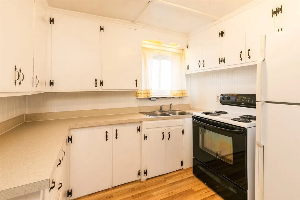 81 N Spring Street Concord NH 03301