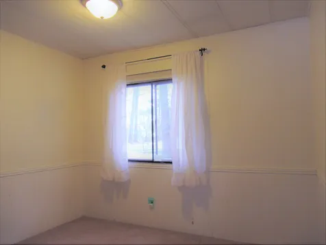 23 Colonial Village Somersworth NH 03878