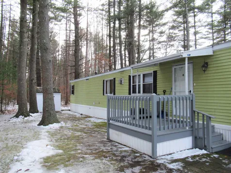 23 Colonial Village Somersworth NH 03878