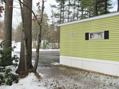 23 Colonial Village Somersworth NH 03878