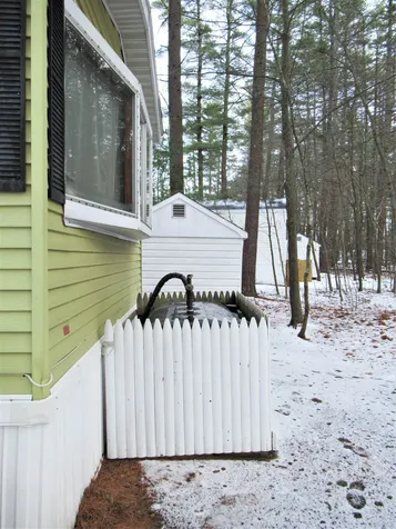 23 Colonial Village Somersworth NH 03878