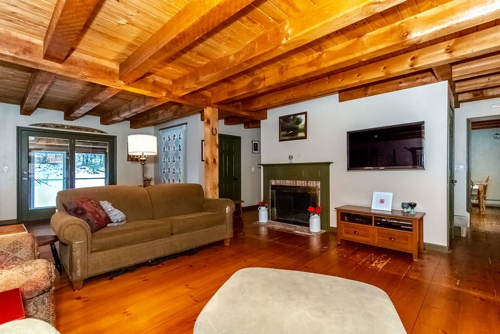 26 Beaver Brook Drive Strafford NH 03884