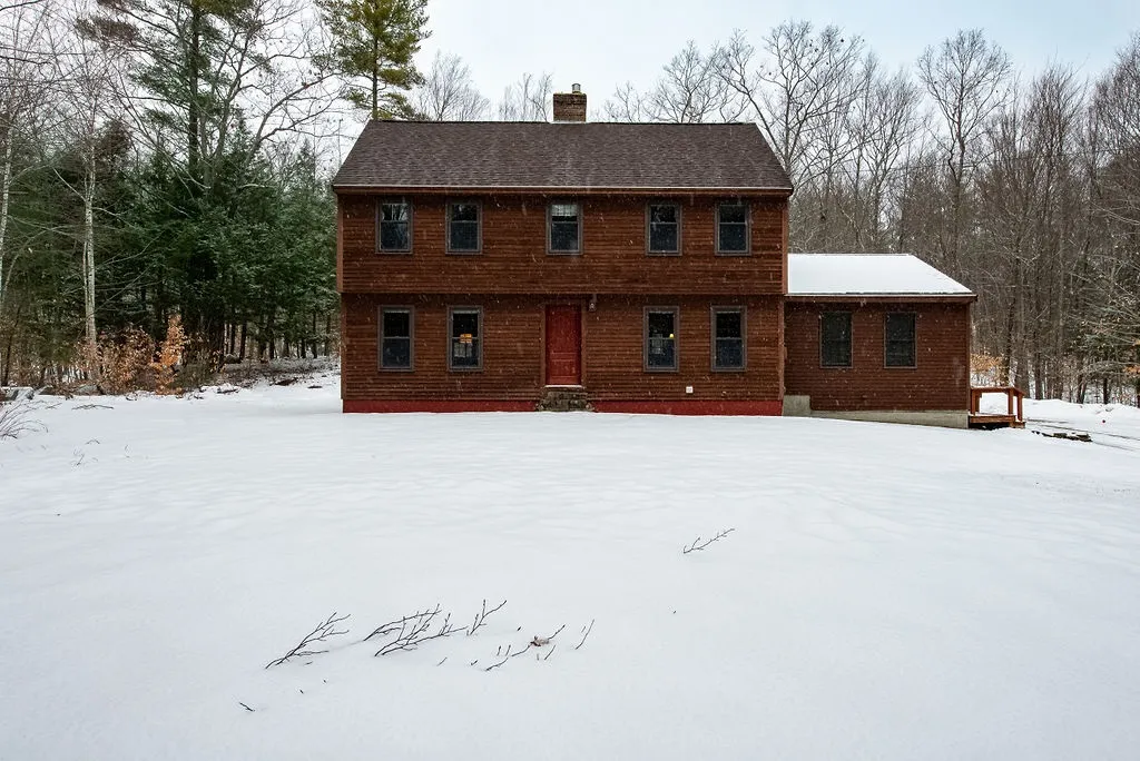 26 Beaver Brook Drive Strafford NH 03884