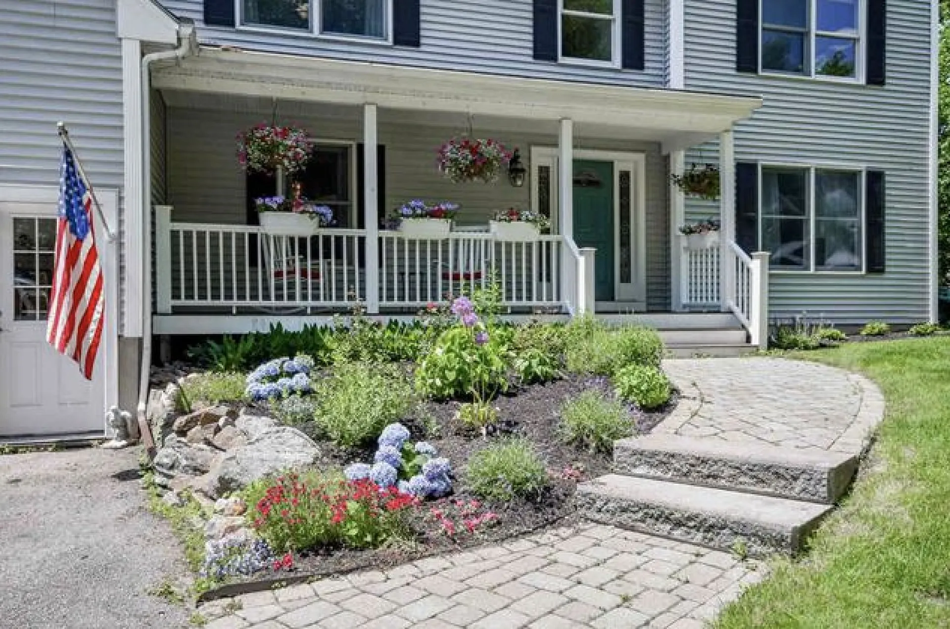 206 Gulf Road Dover NH 03820