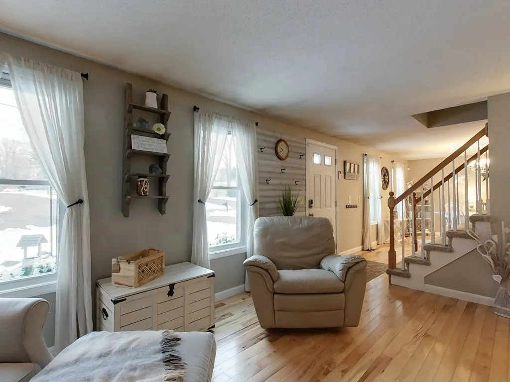 47 Teak Drive Nashua NH 03062-1468