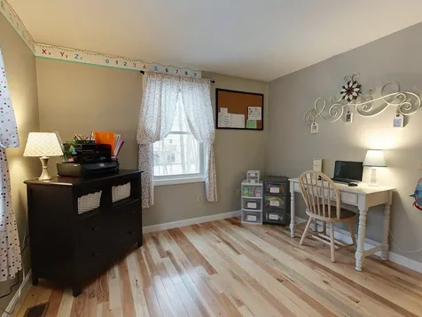 47 Teak Drive Nashua NH 03062-1468