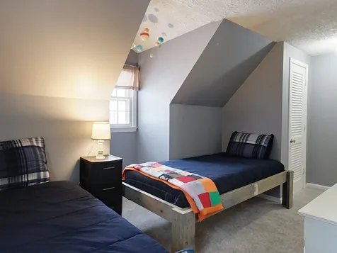 47 Teak Drive Nashua NH 03062-1468