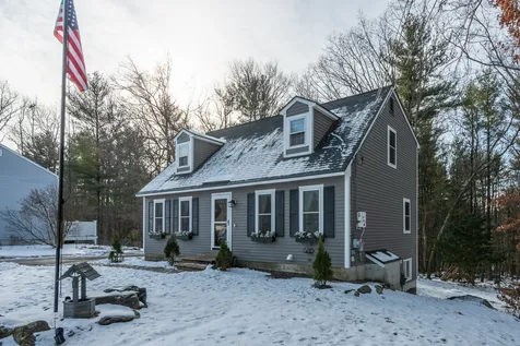 47 Teak Drive Nashua NH 03062-1468