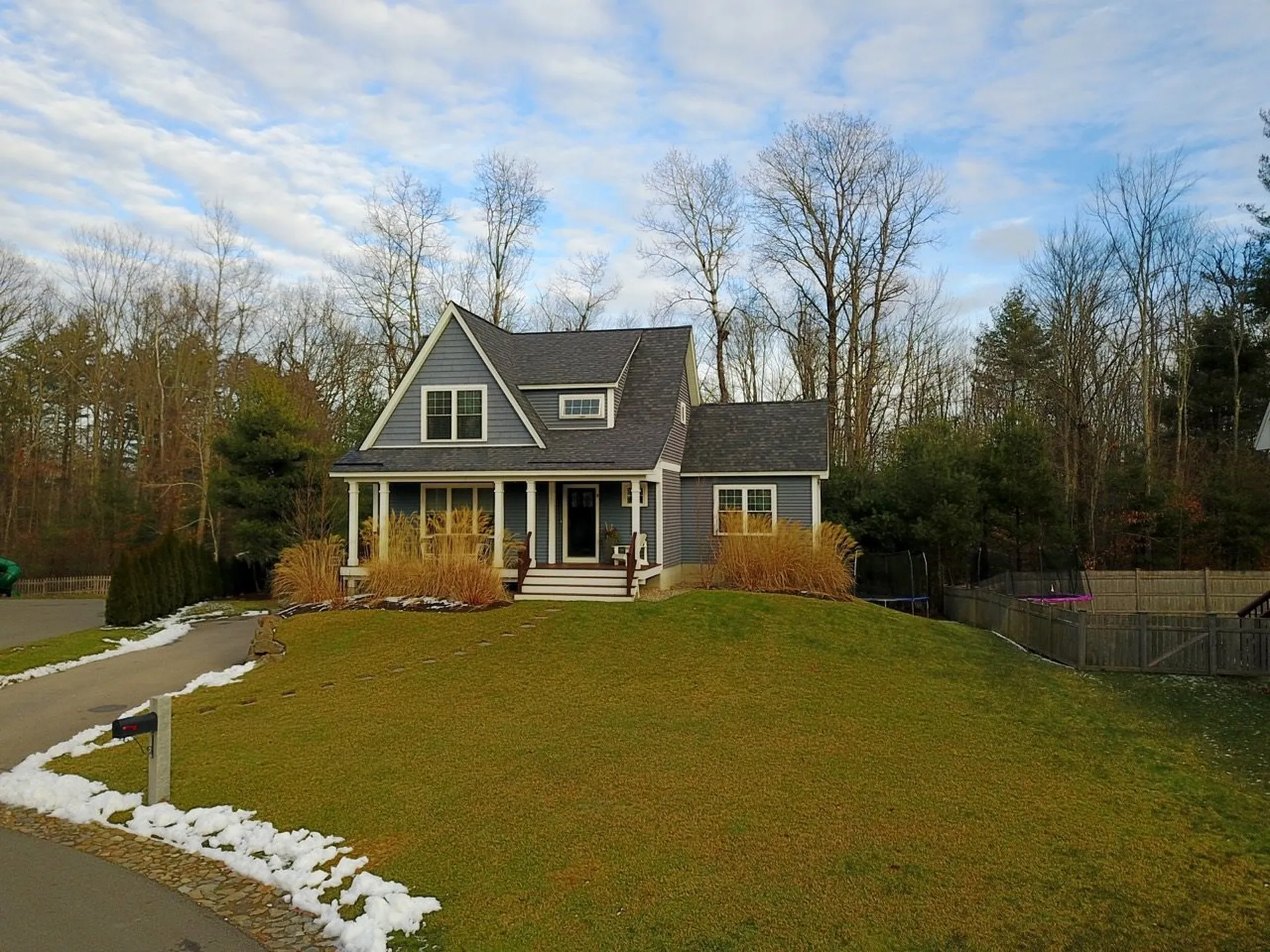 8 Squire Way Exeter NH 03833