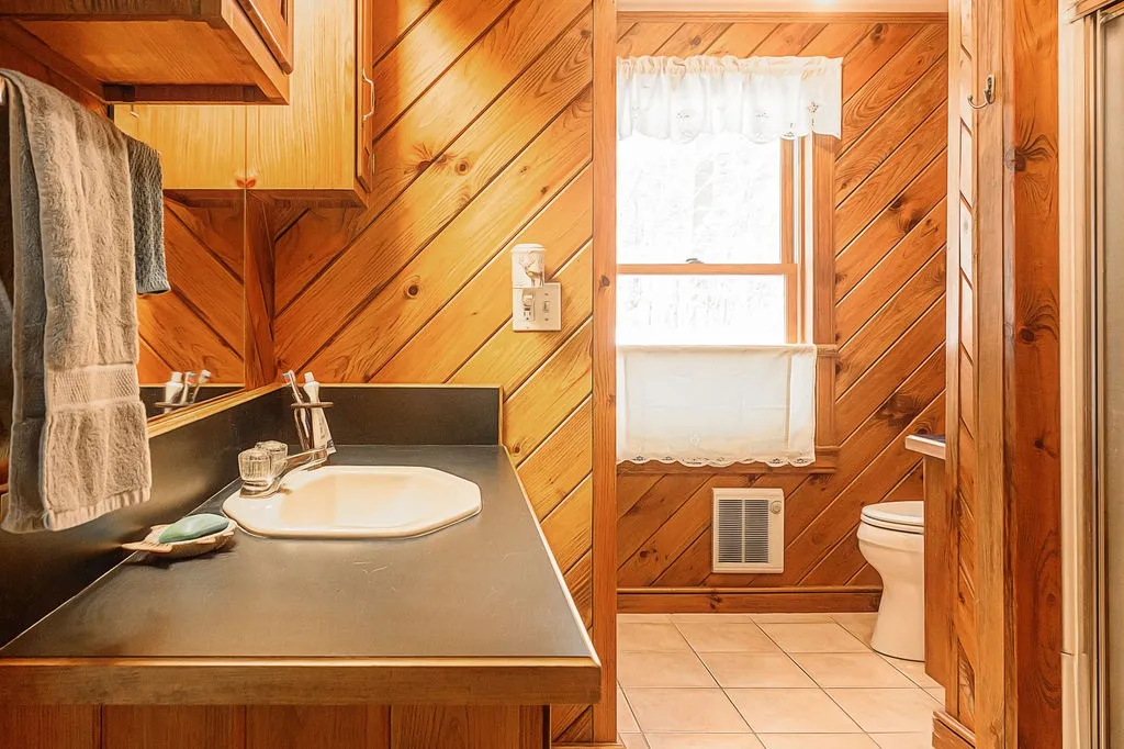 1273 Province Road Barnstead NH 03218