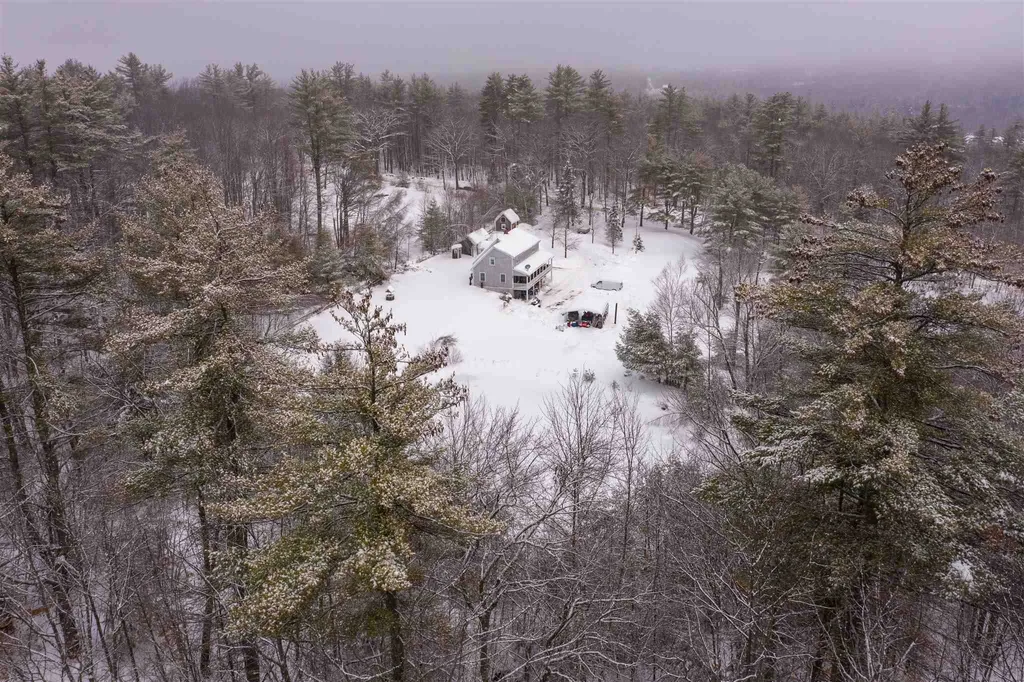 1273 Province Road Barnstead NH 03218