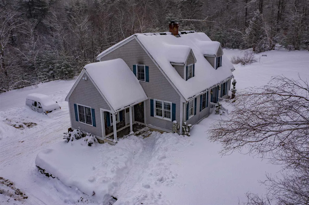 1273 Province Road Barnstead NH 03218