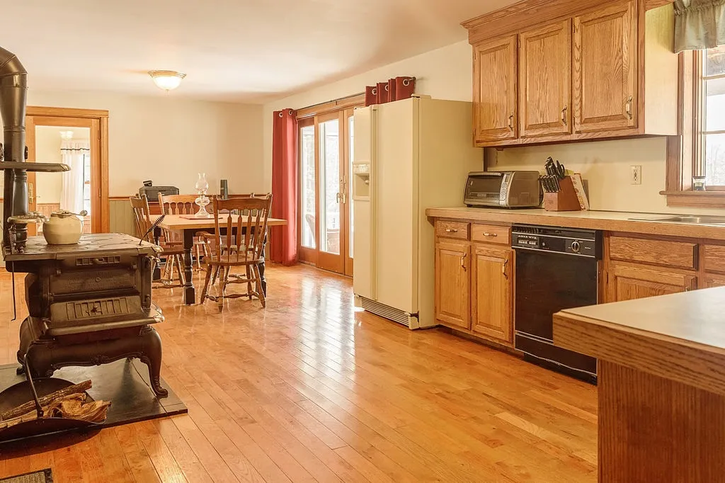 1273 Province Road Barnstead NH 03218
