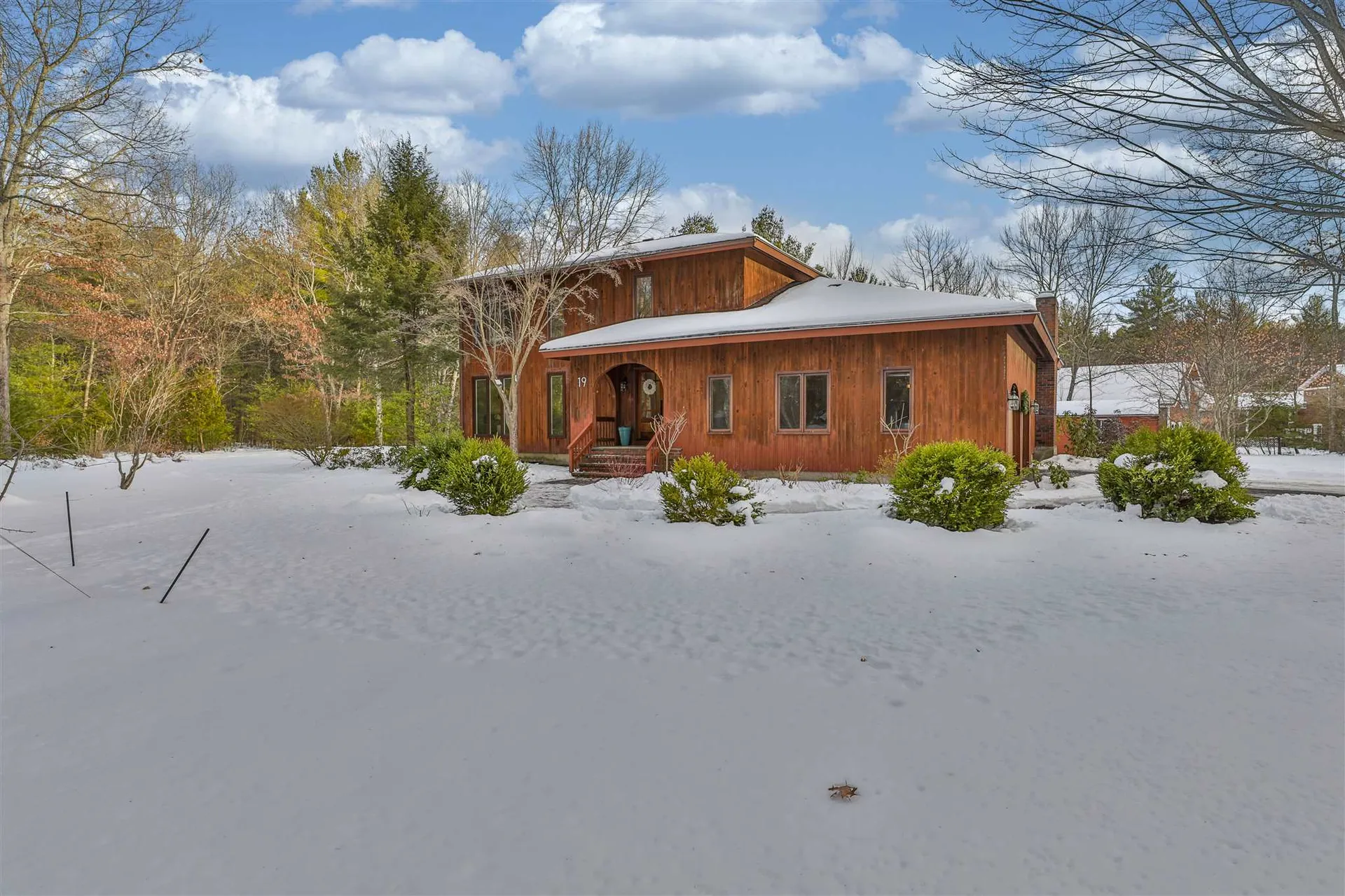 19 Forrence Drive Hollis NH 03049-6203