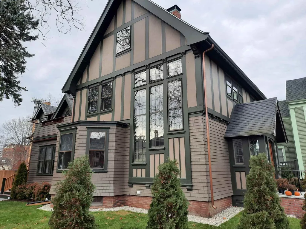 56 Middle Street Portsmouth NH 03801